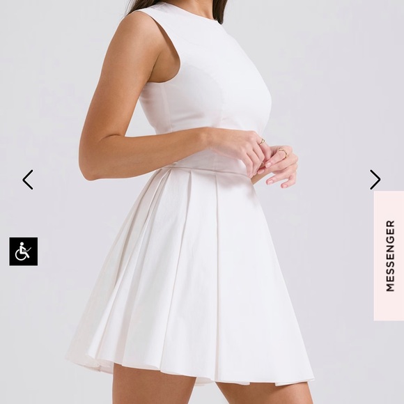 CLARETTA
Add To Wishlist
WHITE PLEATED COTTON MINI DRESS - Picture 2 of 3